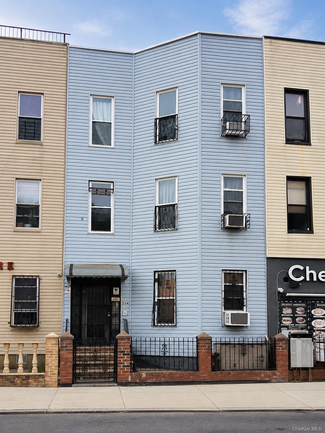 554 Central Avenue Property Photo 1