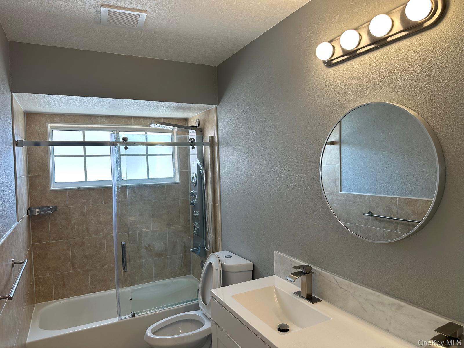 3222 Brewster Drive Property Photo 6
