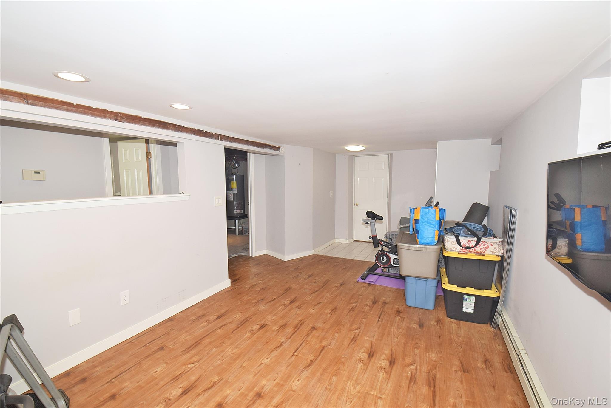 587 Johnson Avenue Property Photo 20
