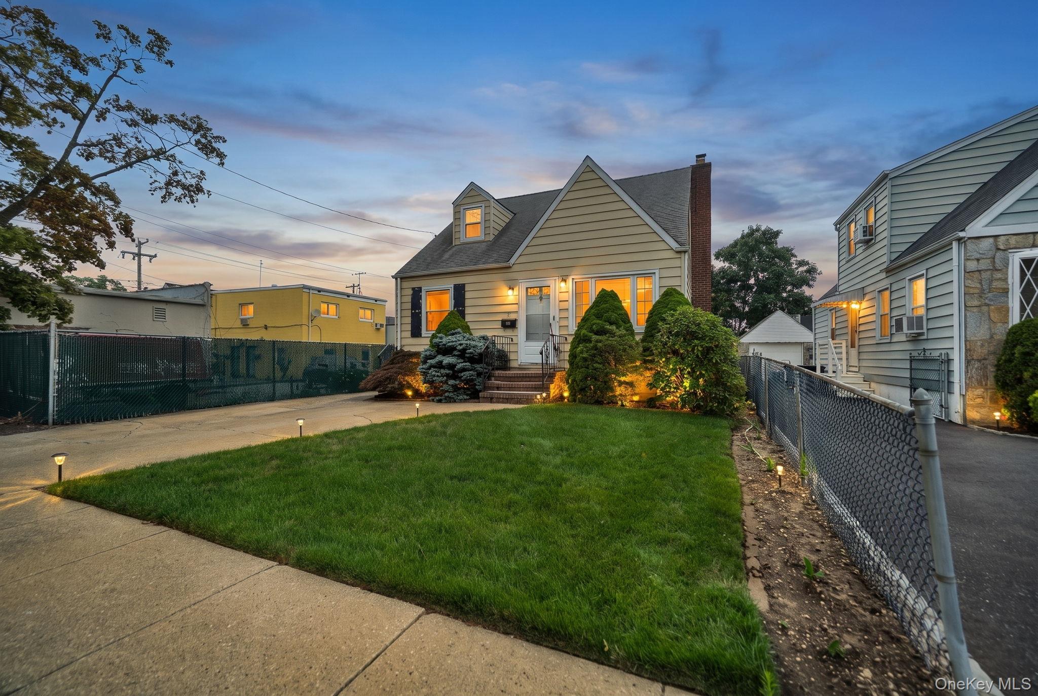 6 Lippold Street Property Photo 3