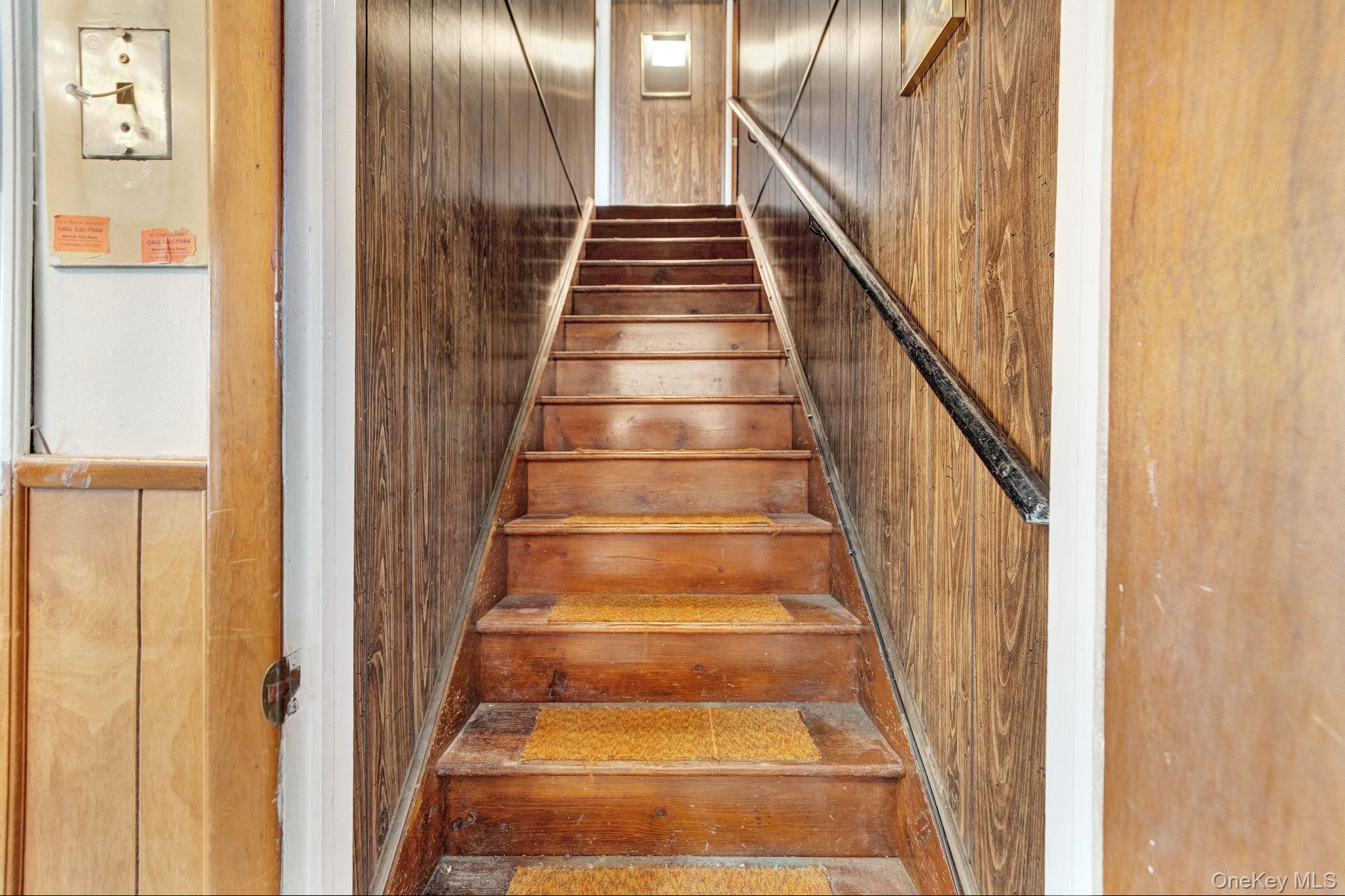 6 Lippold Street Property Photo 24