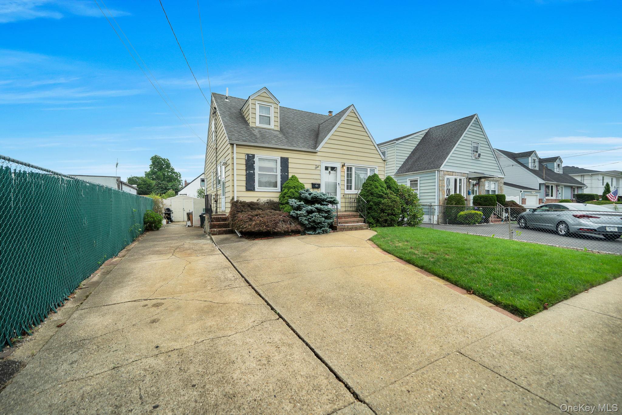 6 Lippold Street Property Photo 28