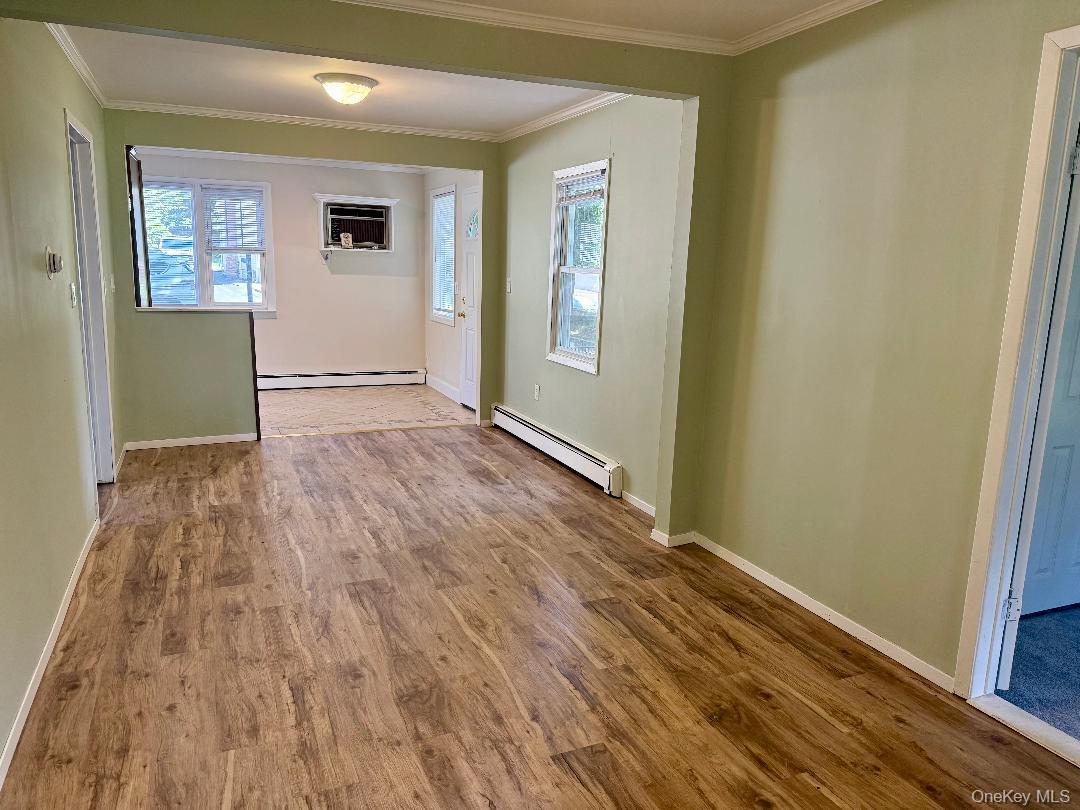18 Kew Property Photo 8