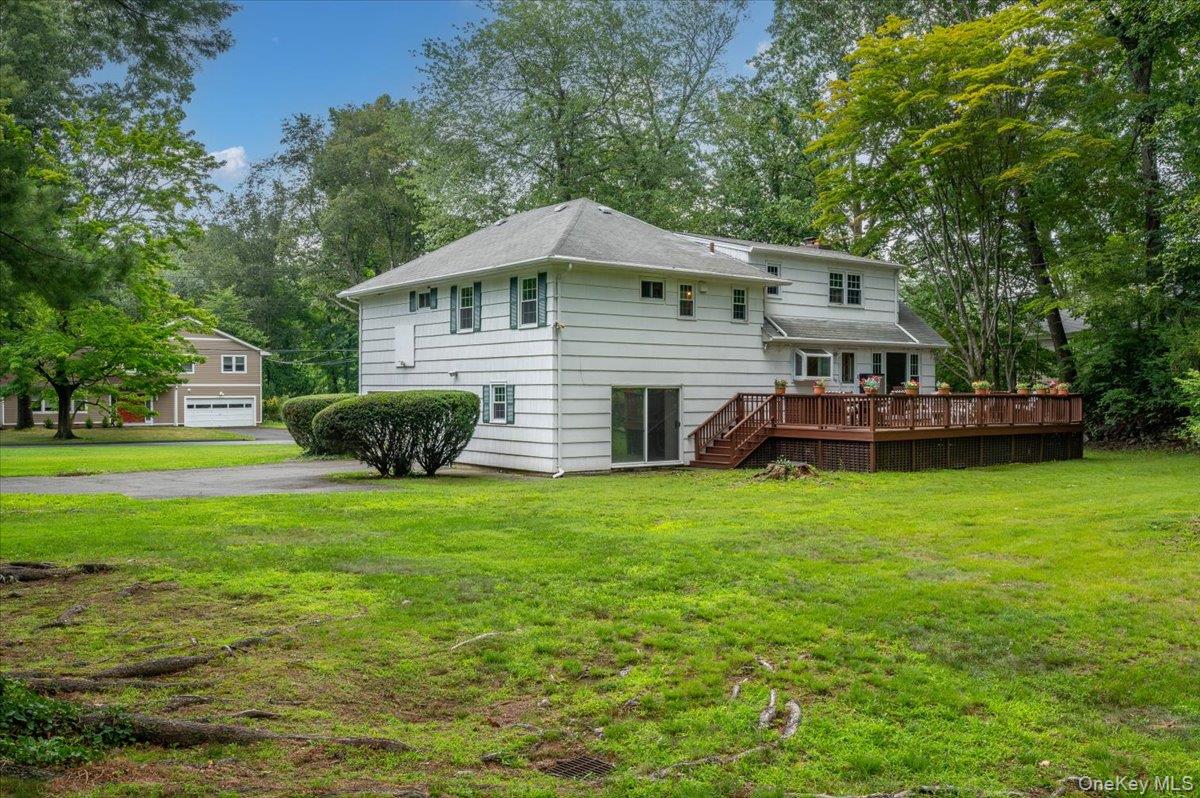 27 Meadowlark Road Property Photo 4