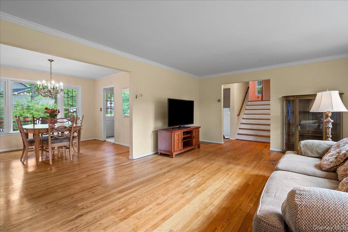 27 Meadowlark Road Property Photo 8