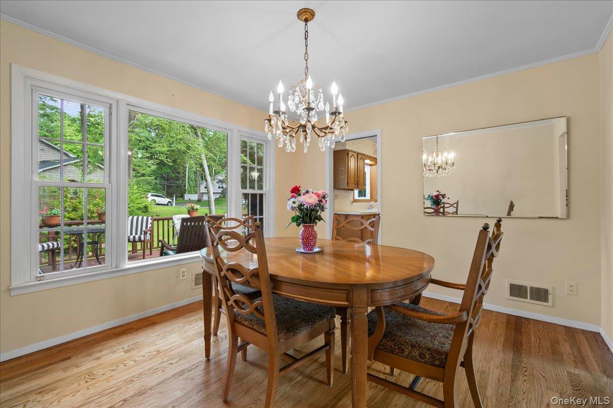 27 Meadowlark Road Property Photo 9