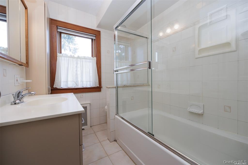 200 Lincoln Avenue Property Photo 8