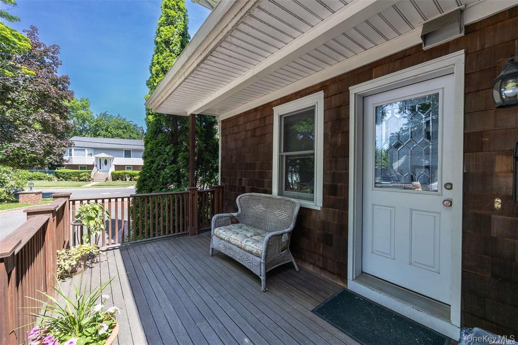 200 Lincoln Avenue Property Photo 10