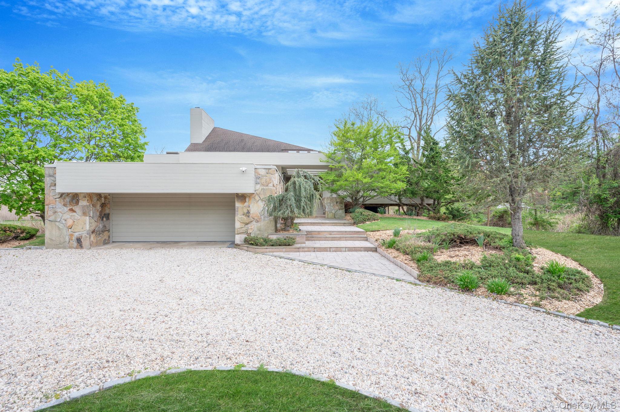5 Kew Court Property Photo 6