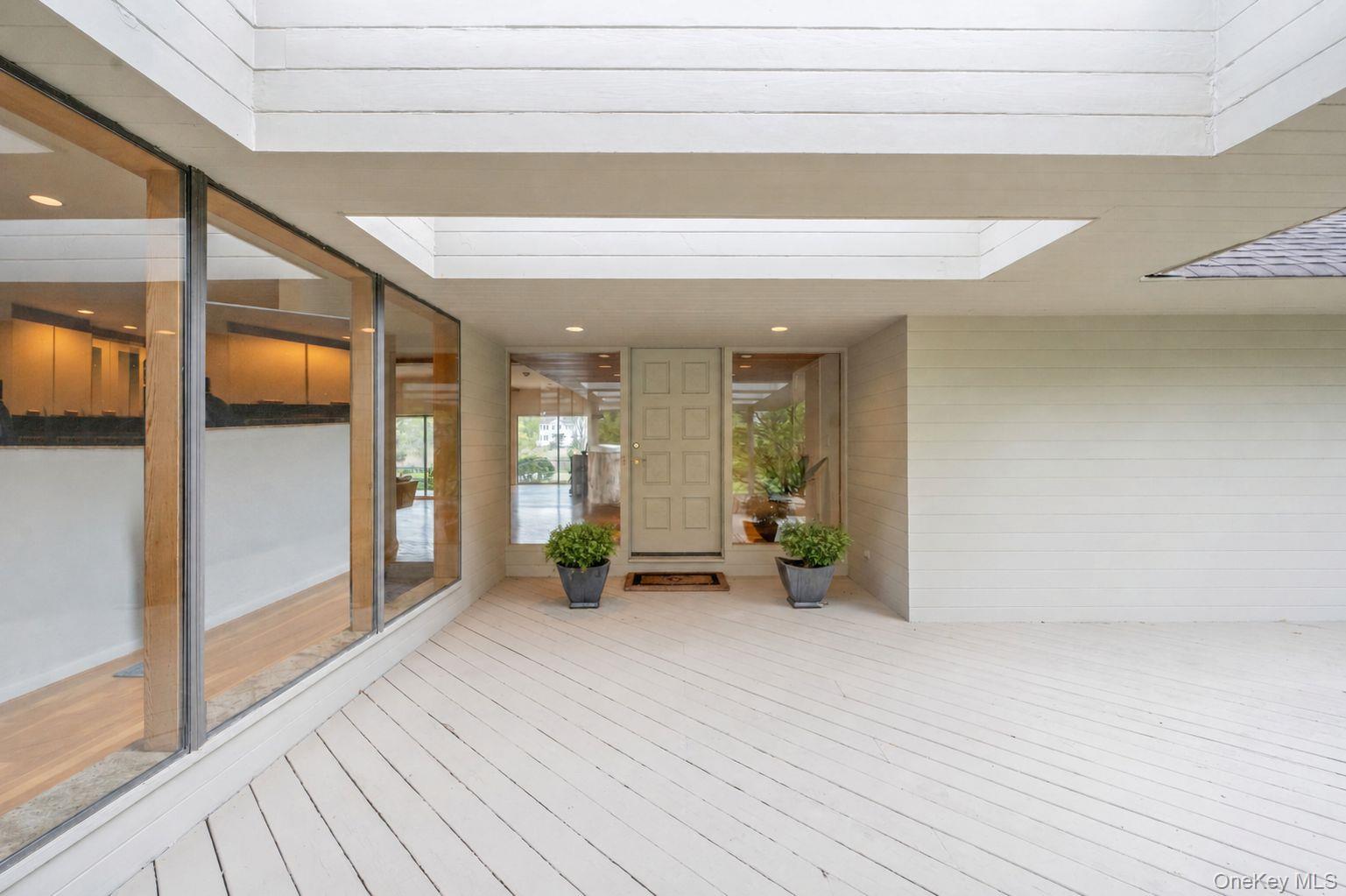 5 Kew Court Property Photo 8