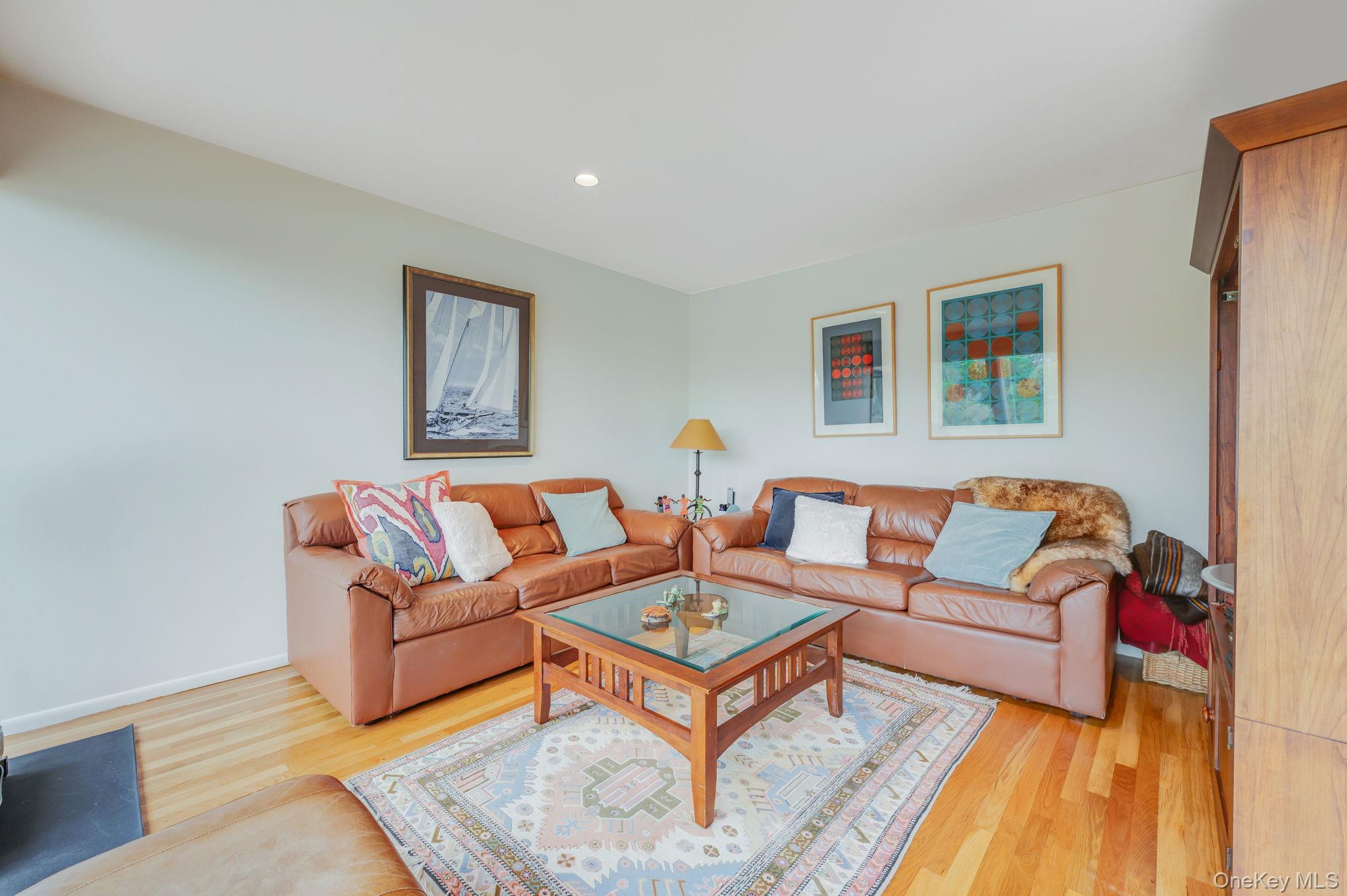 5 Kew Court Property Photo 16