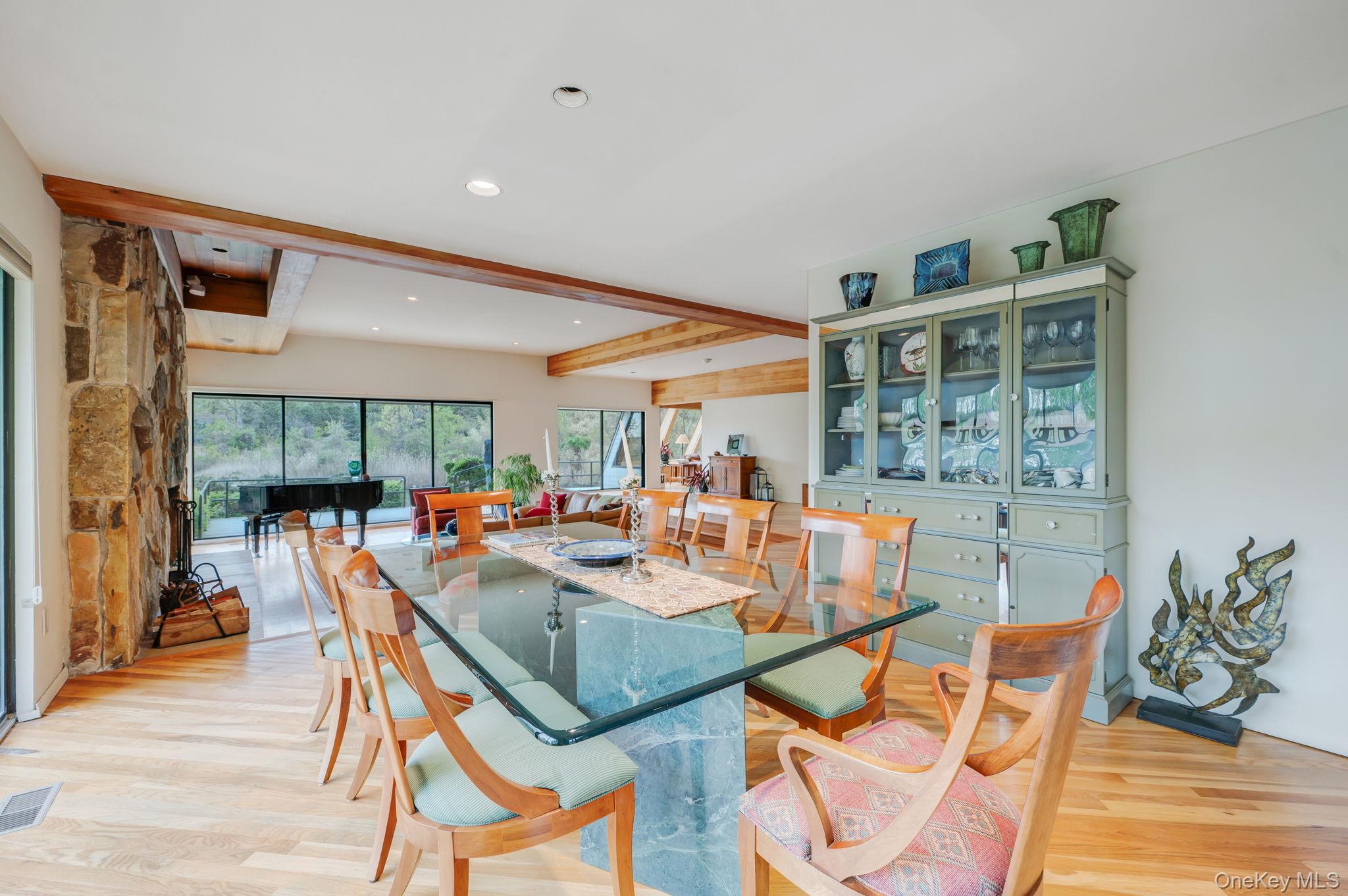 5 Kew Court Property Photo 18