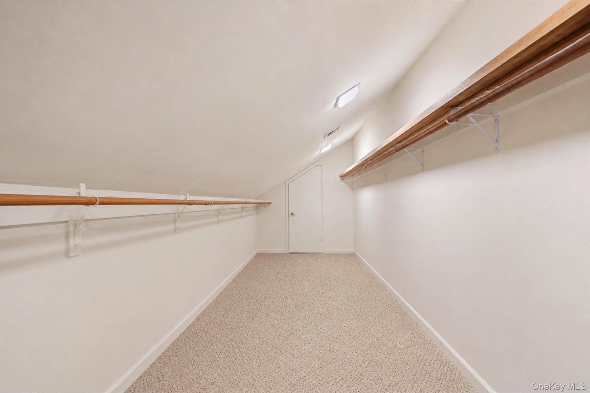 5 Kew Court Property Photo 29