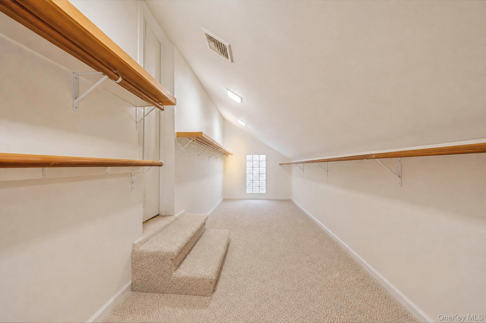 5 Kew Court Property Photo 30