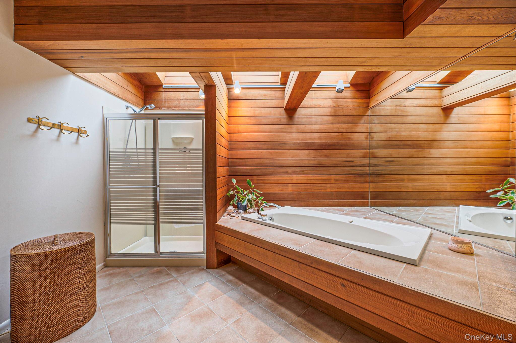 5 Kew Court Property Photo 34
