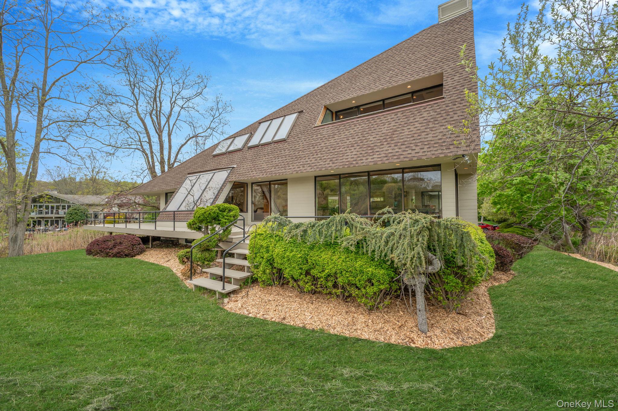 5 Kew Court Property Photo 44