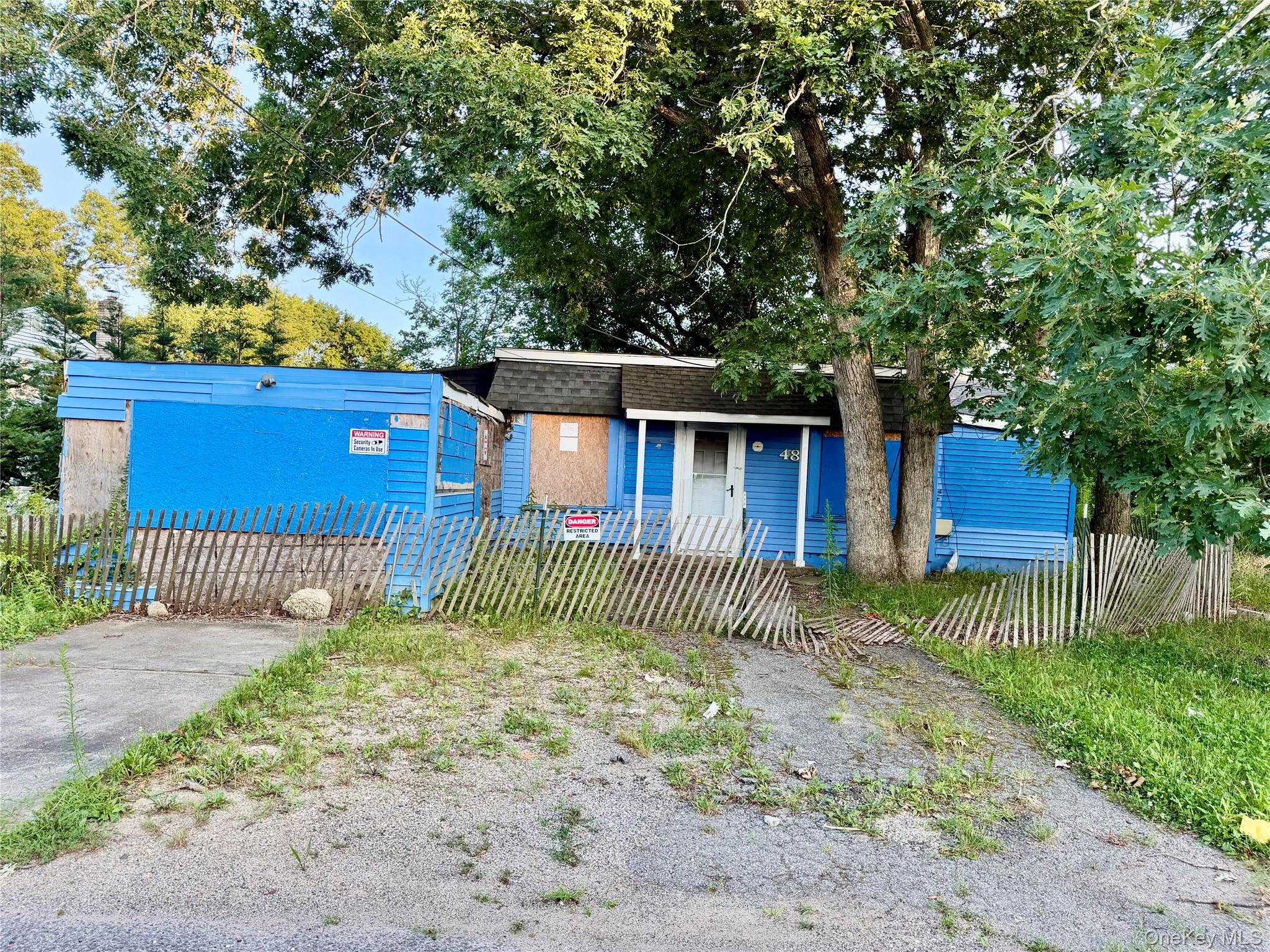 48 Cocoanut Street Property Photo 1