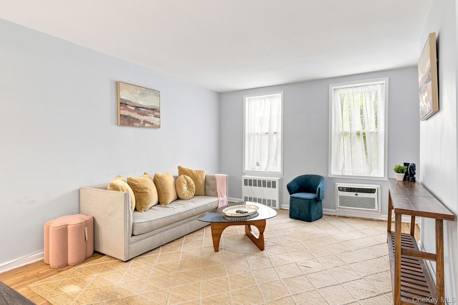 311 E 25th Street 3a Property Photo 1