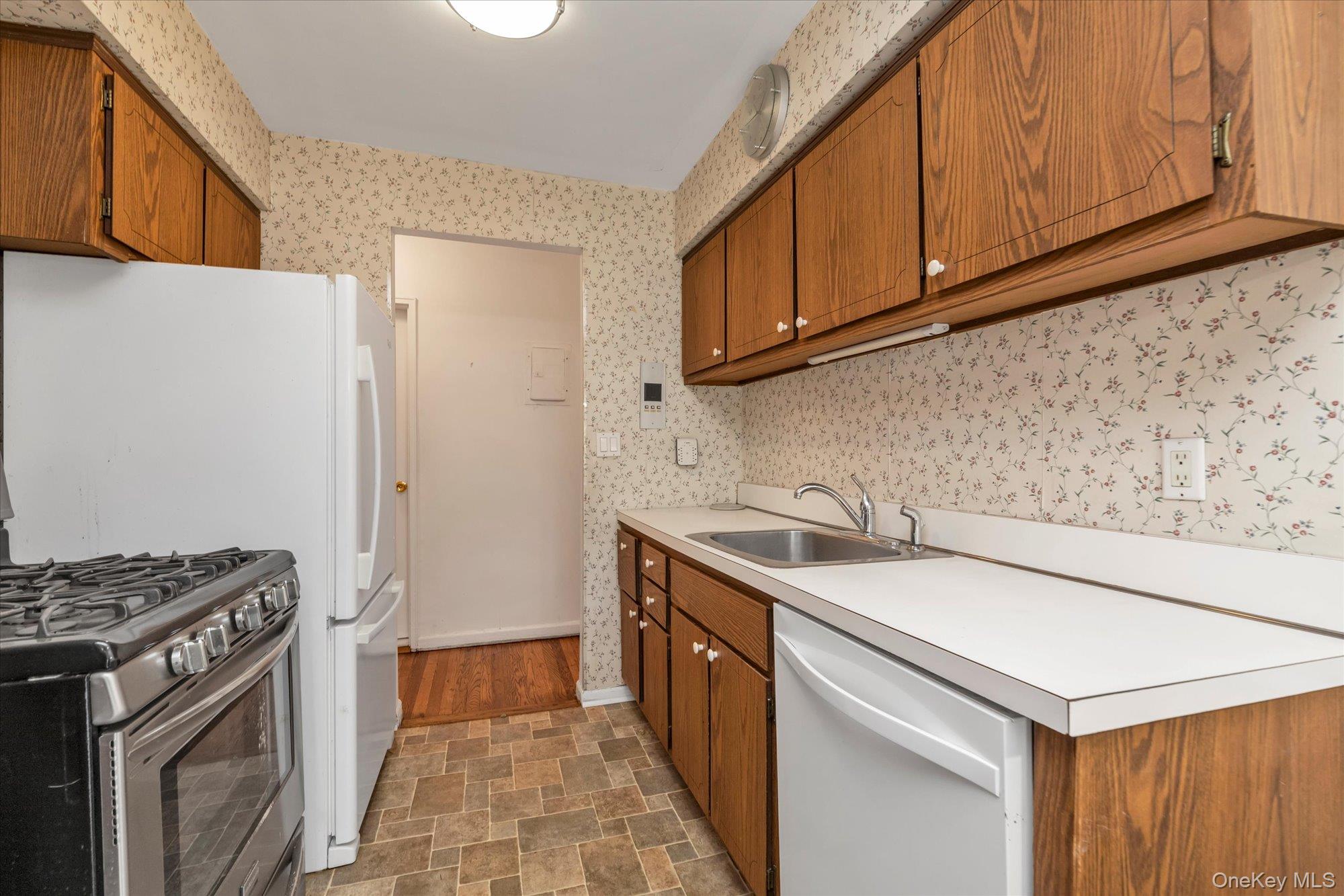 30 Barstow Road 3a Property Photo 8