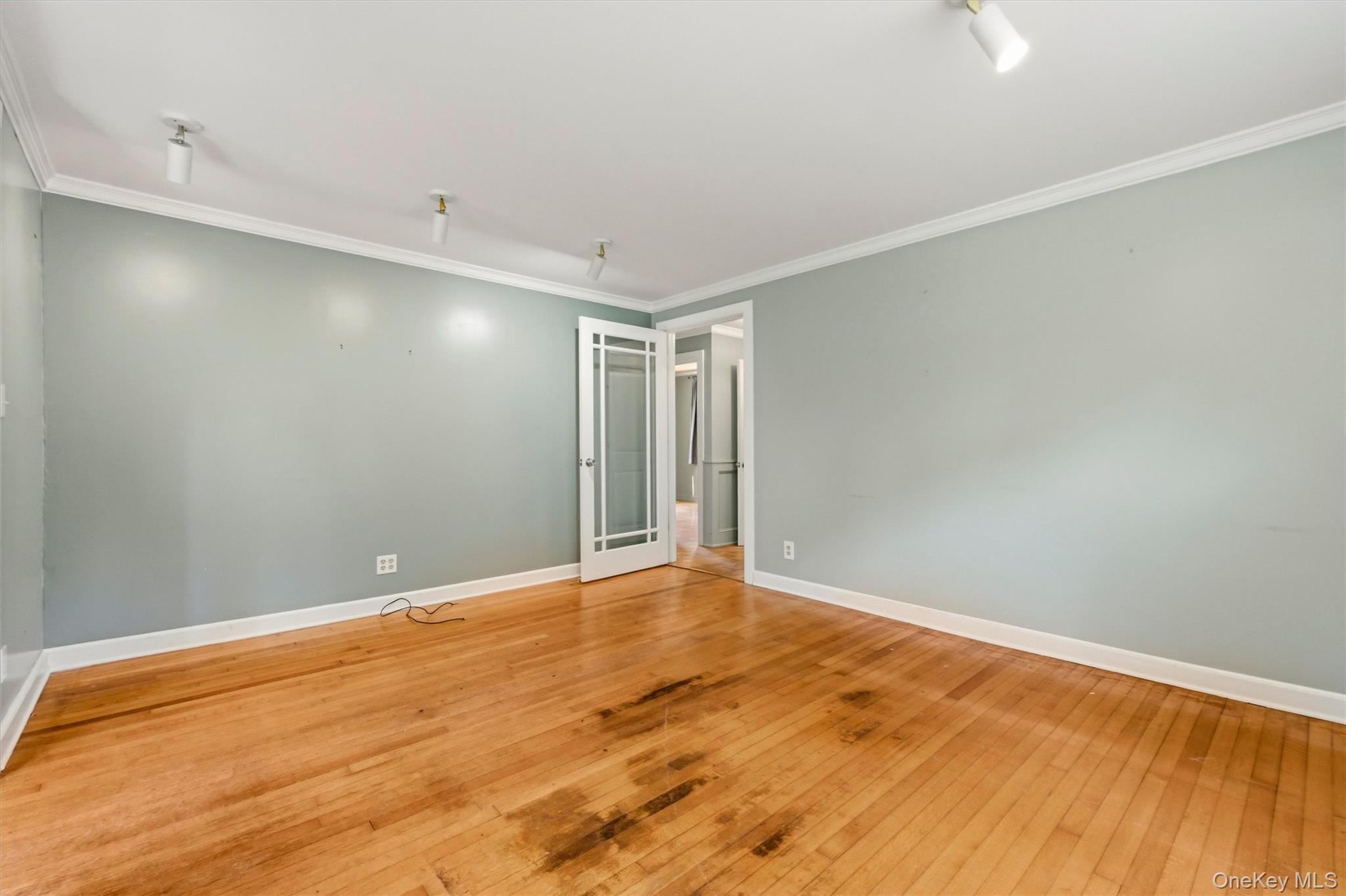 1200 Union Avenue Property Photo 9