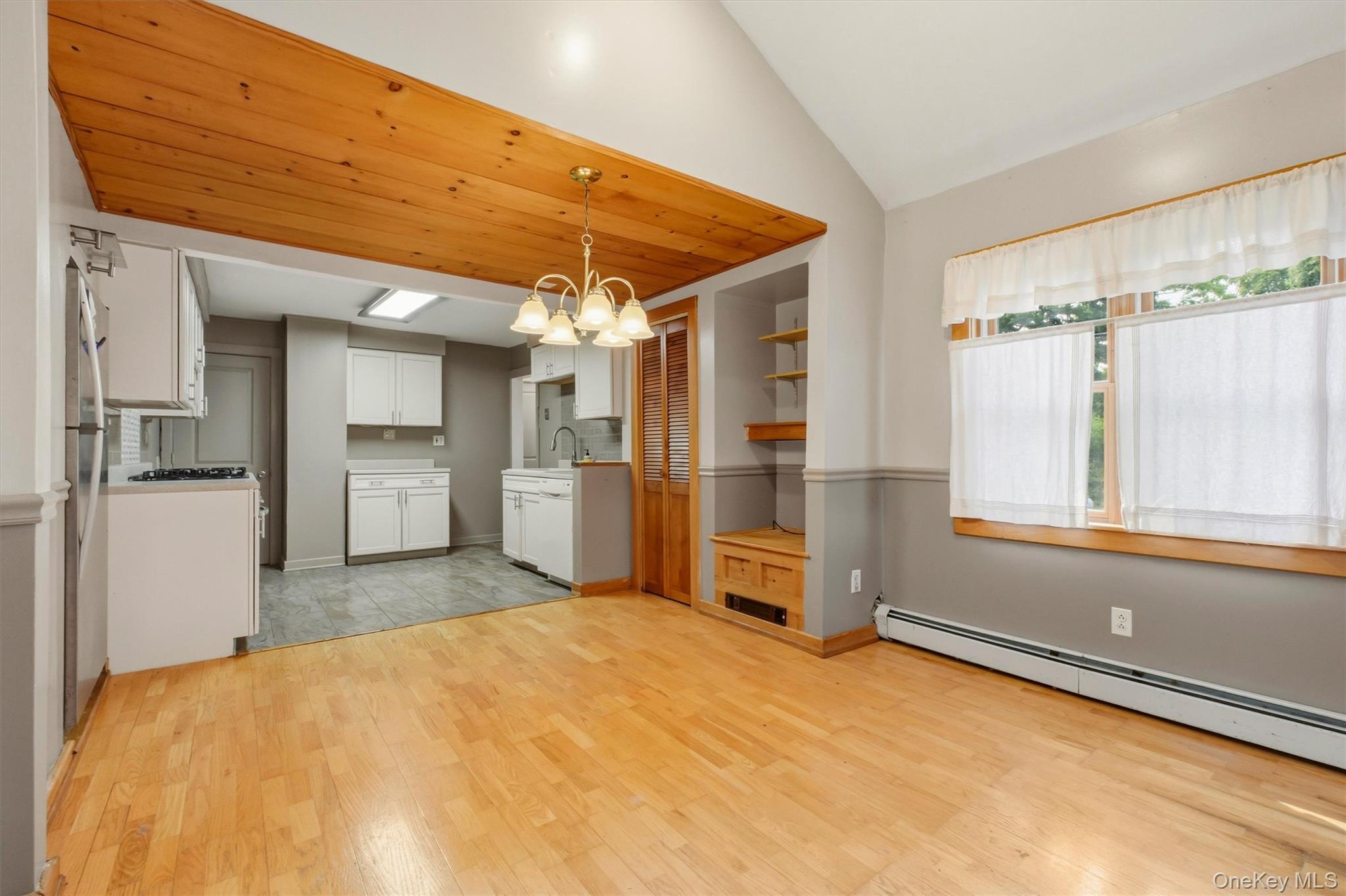 1200 Union Avenue Property Photo 15