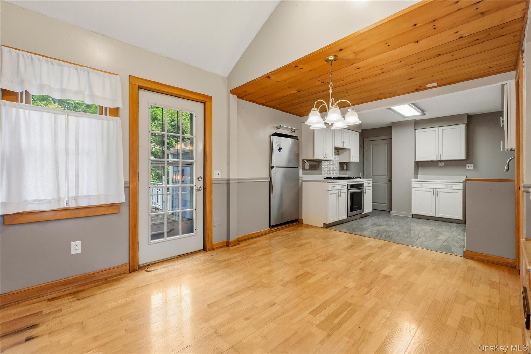1200 Union Avenue Property Photo 16