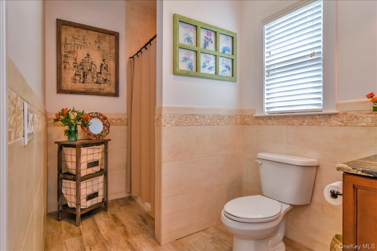 954 Glenridge Avenue Property Photo 19