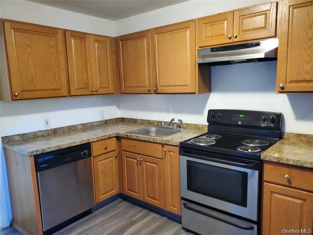 10 Sally Lane Property Photo 6