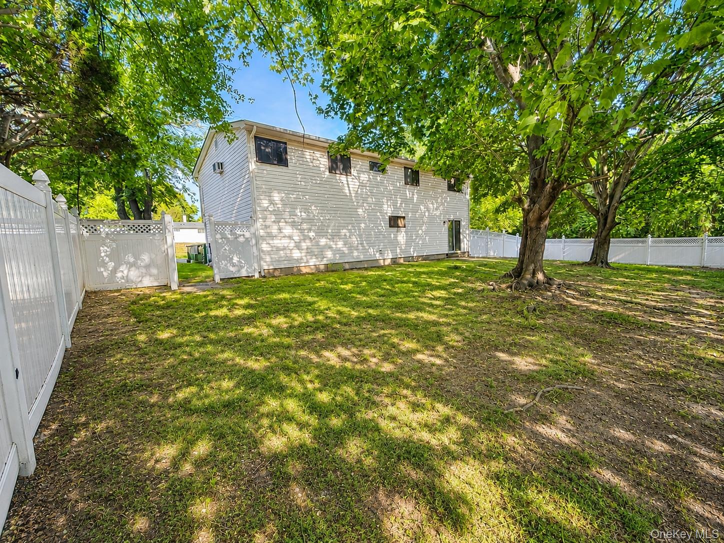 150 8th Avenue Property Photo 9