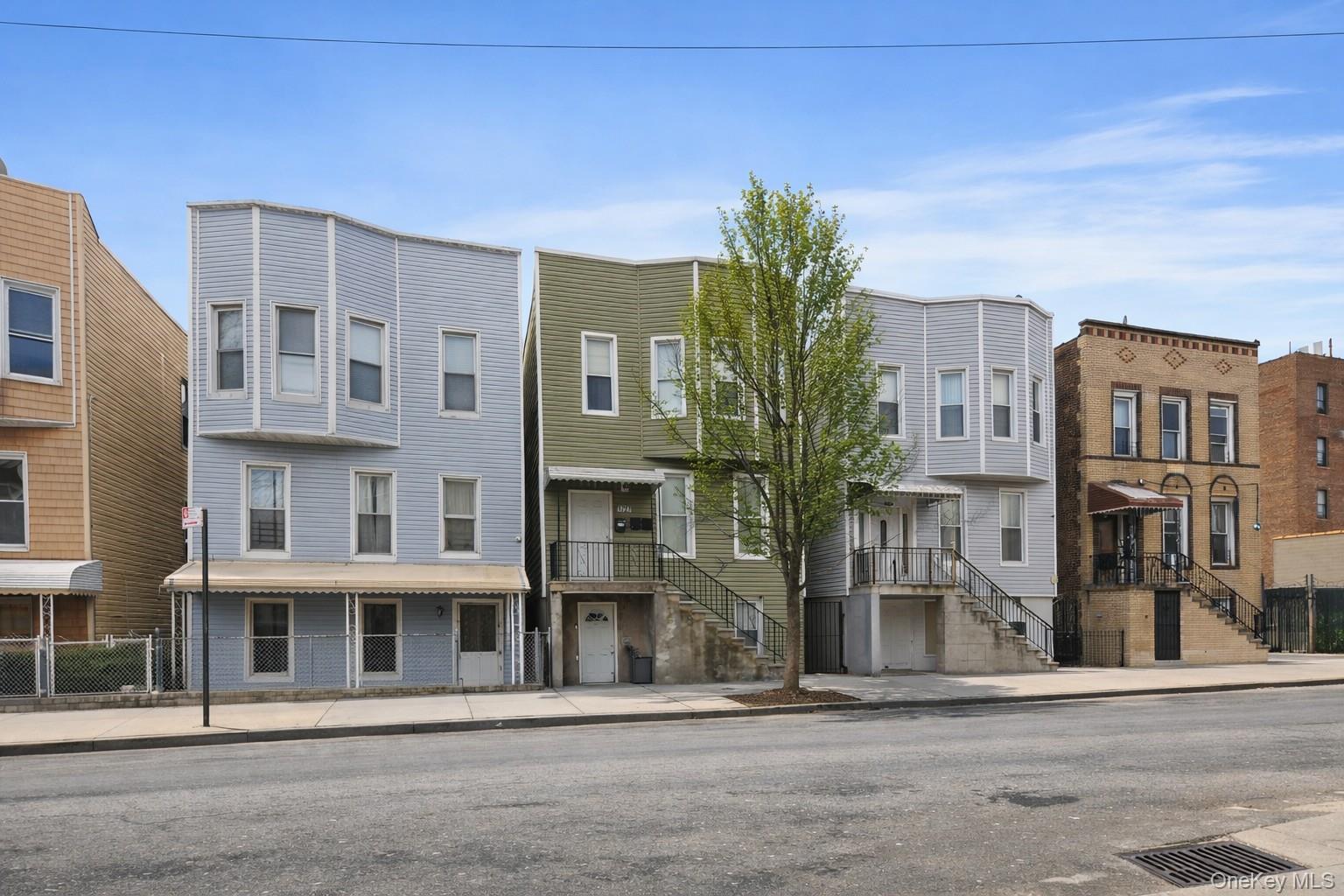 1727 Hunt Avenue Property Photo 1