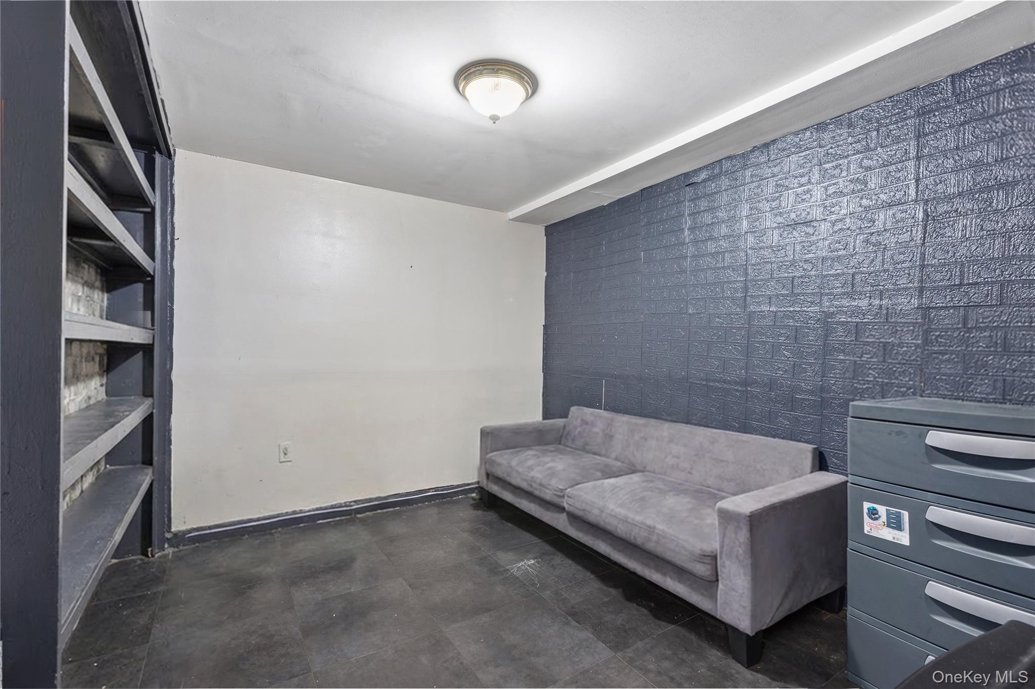 1727 Hunt Avenue Property Photo 14