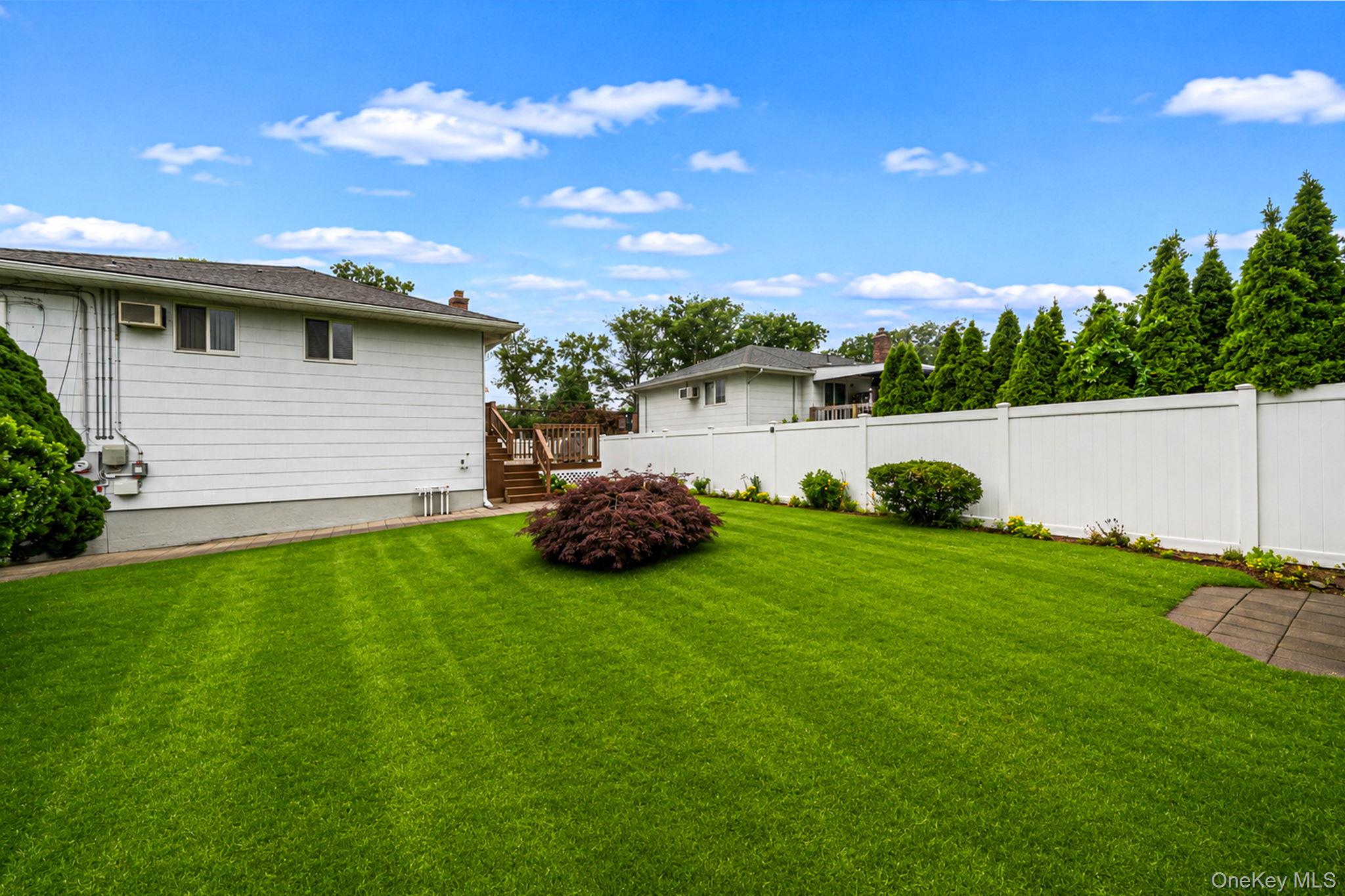 480 Fenimore Avenue Property Photo 5