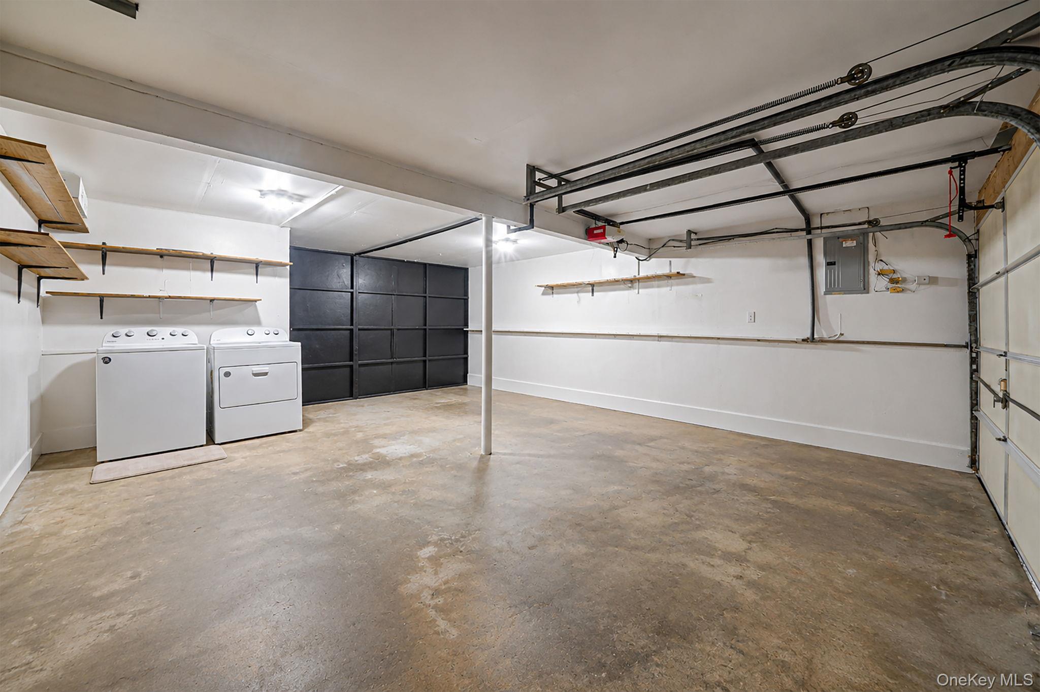 480 Fenimore Avenue Property Photo 34