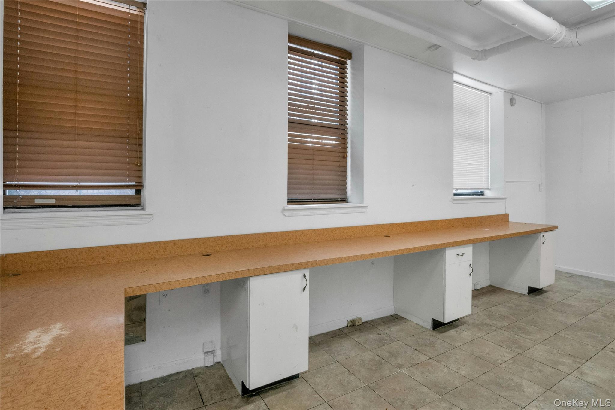 2400 Davidson Avenue Ground Fl Office Property Photo 7