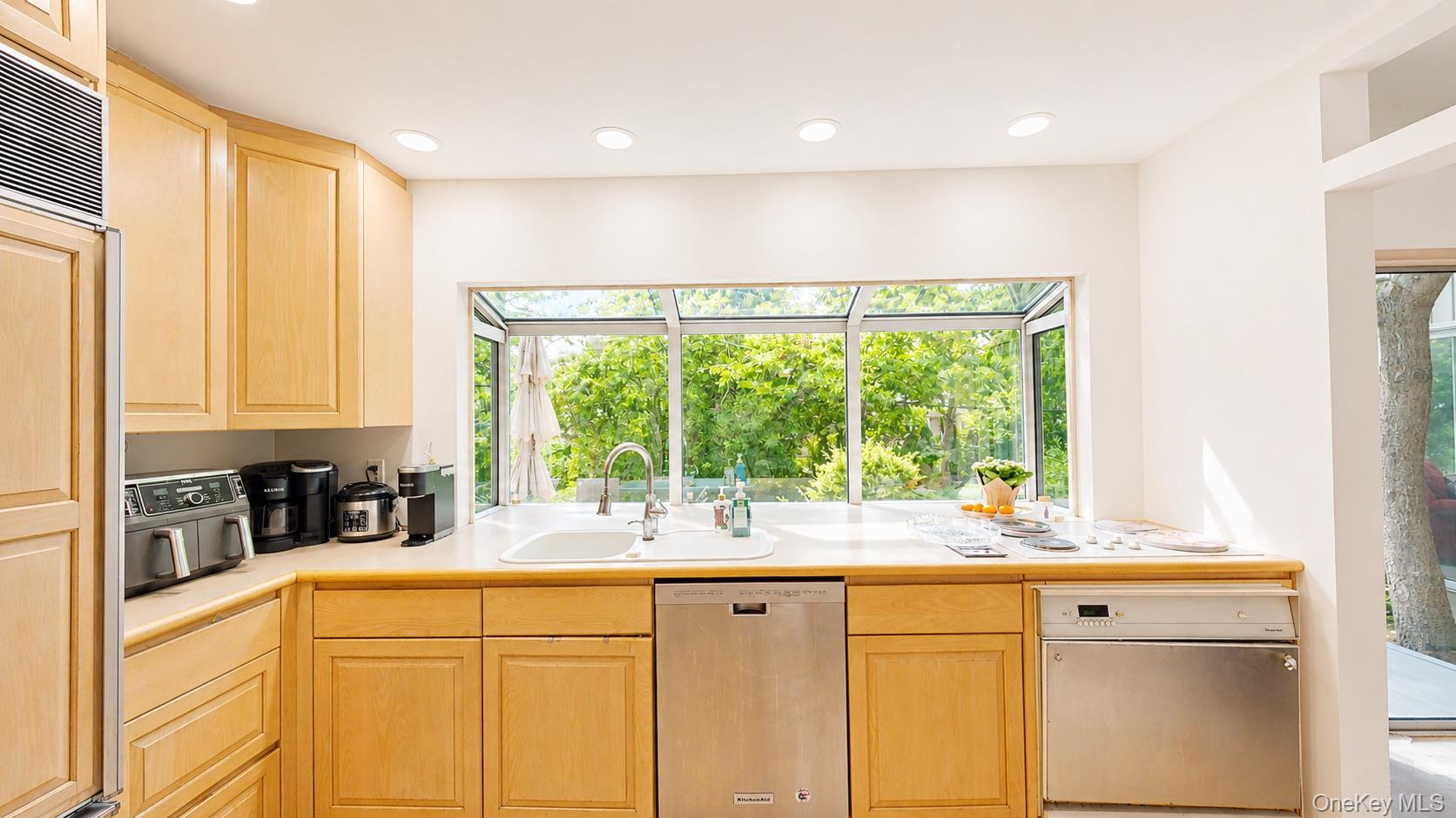 9 Arbor Road Property Photo 13