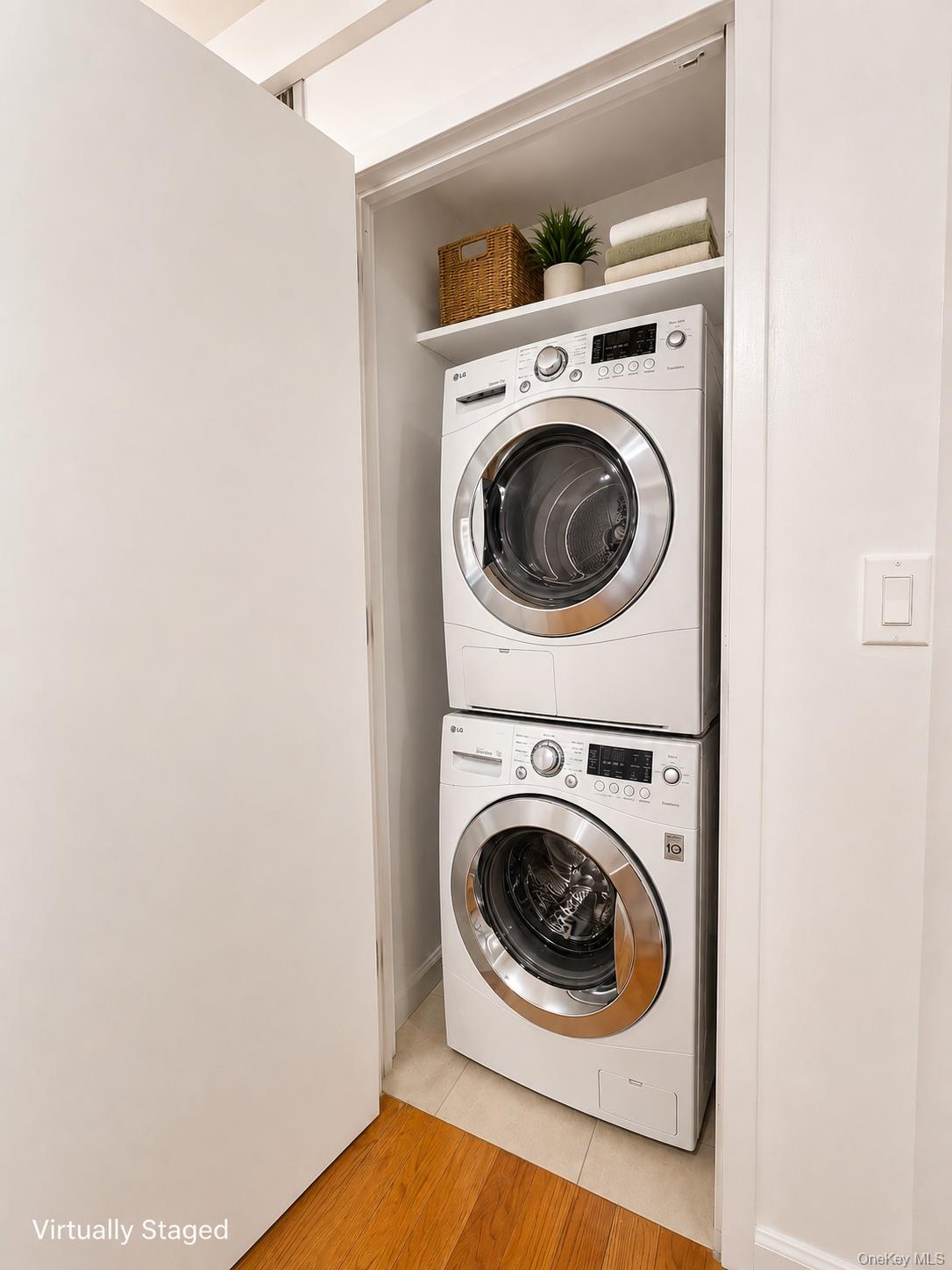 140-75 Ash Avenue 4b Property Photo 7