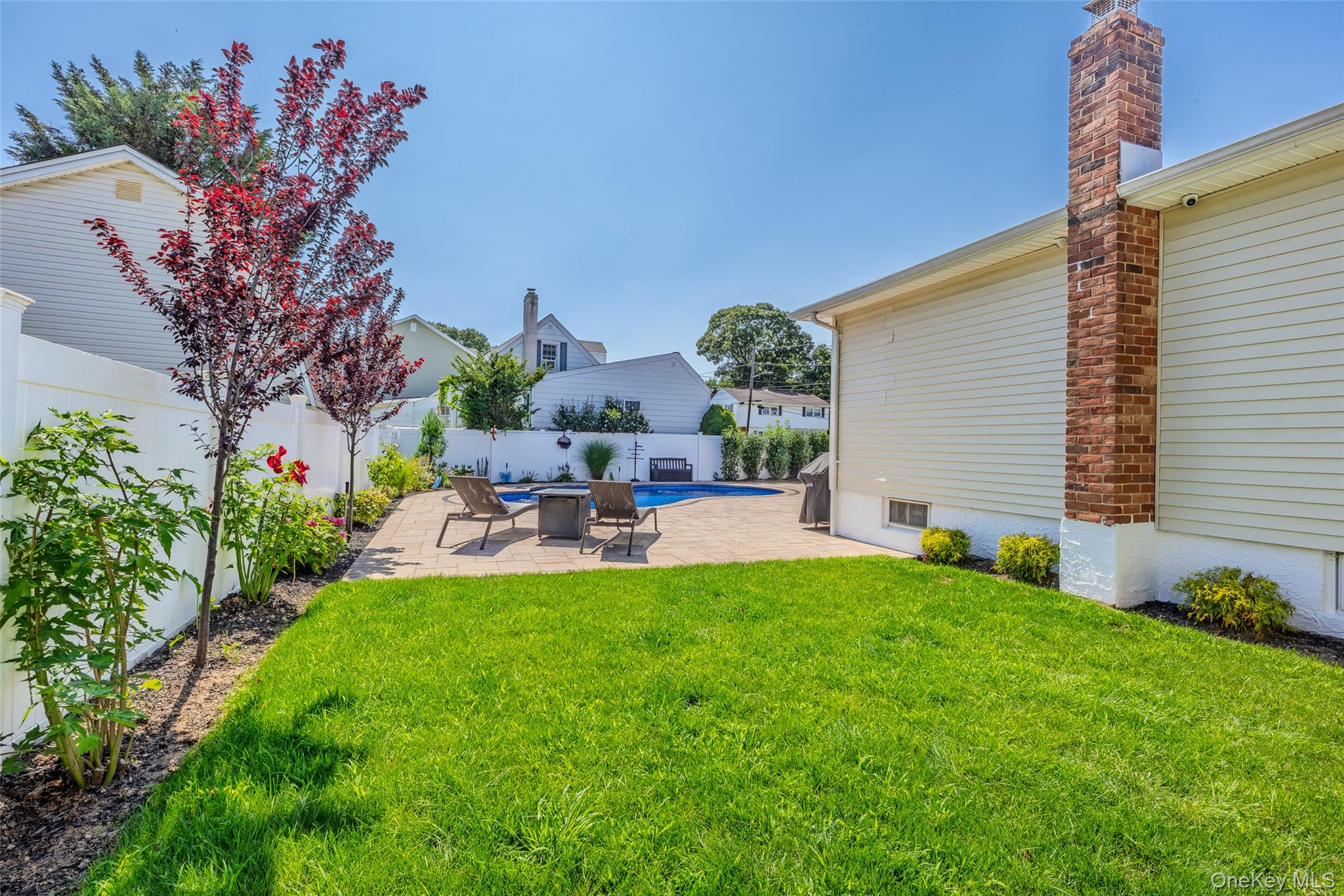 241 Houston Street Property Photo 34