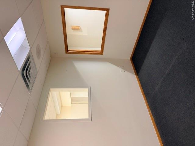 29 E Merrick Road Property Photo 21