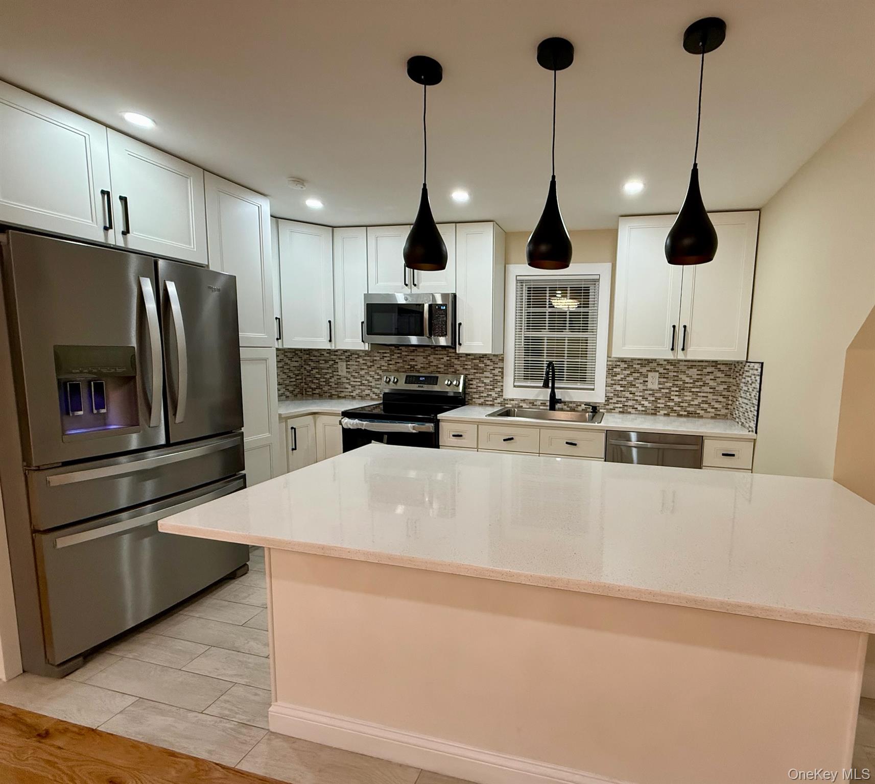 66 Elm Street Property Photo 2