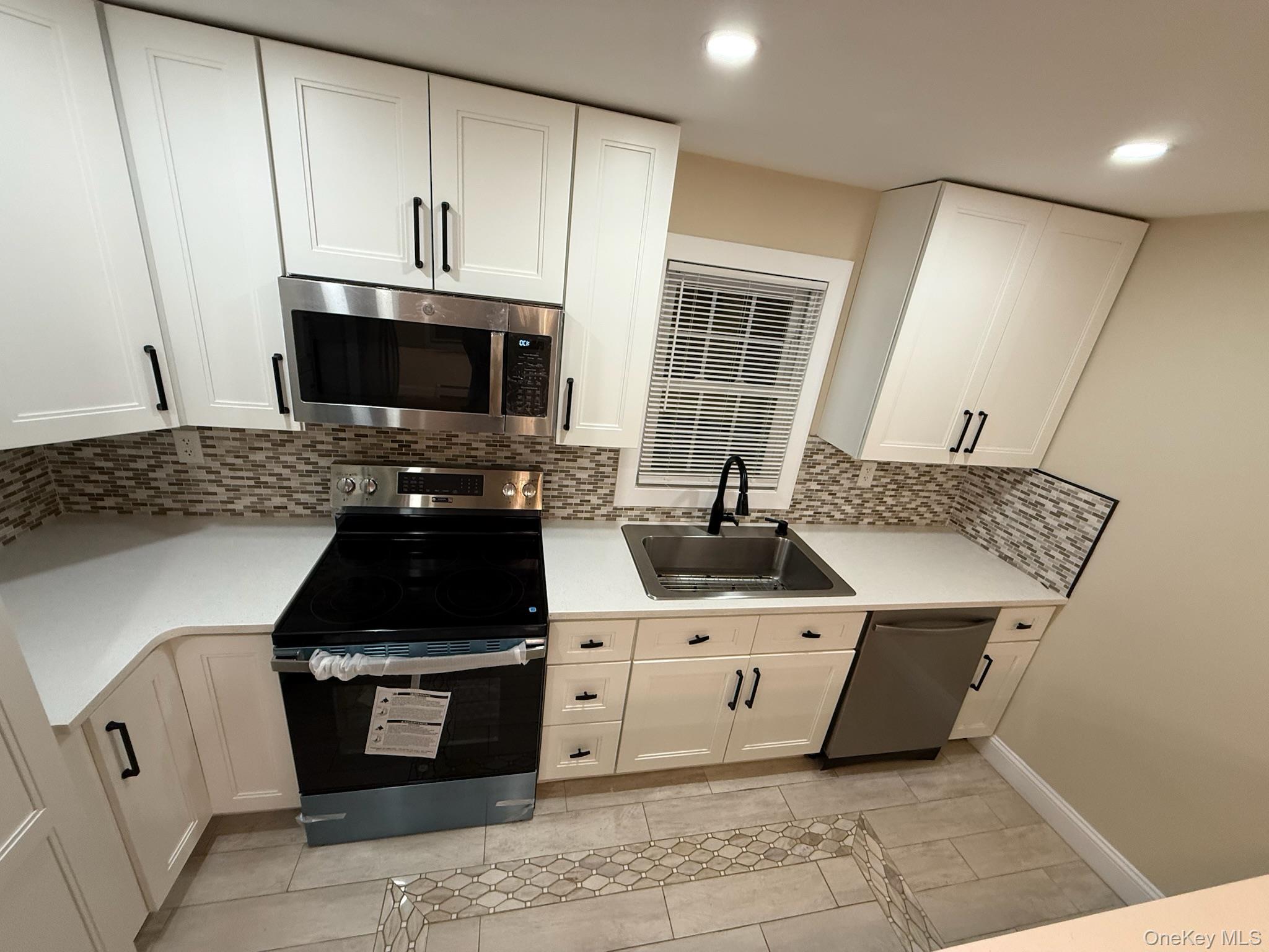 66 Elm Street Property Photo 7