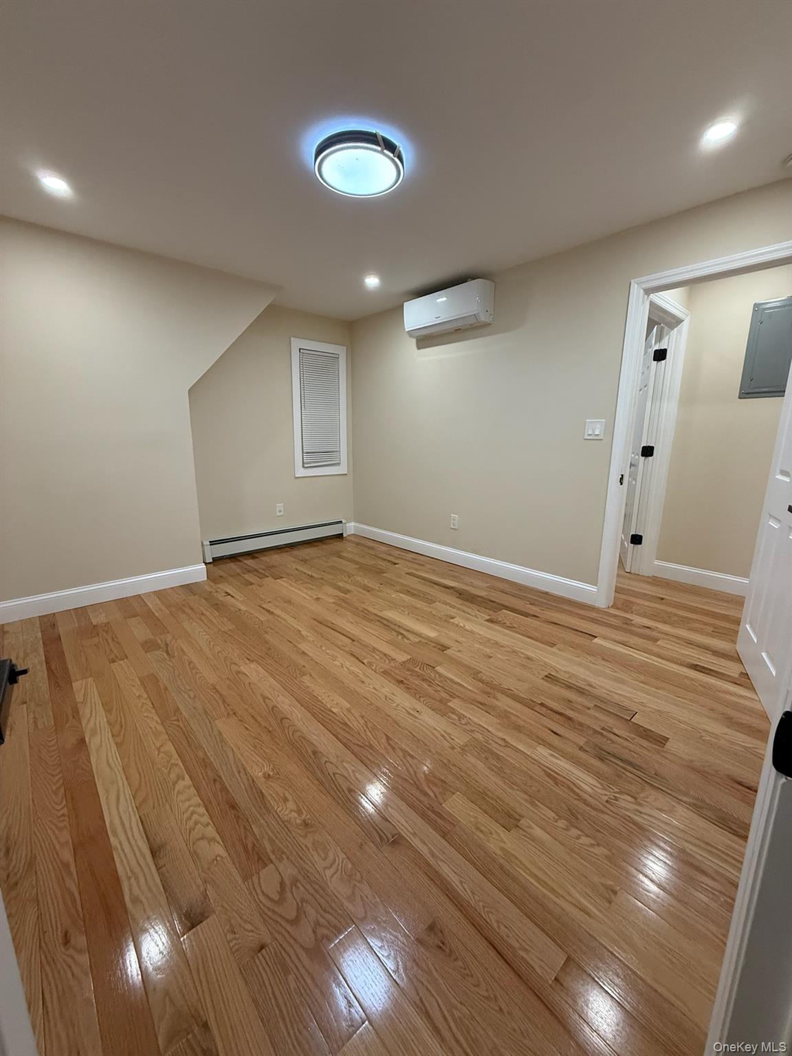 66 Elm Street Property Photo 10
