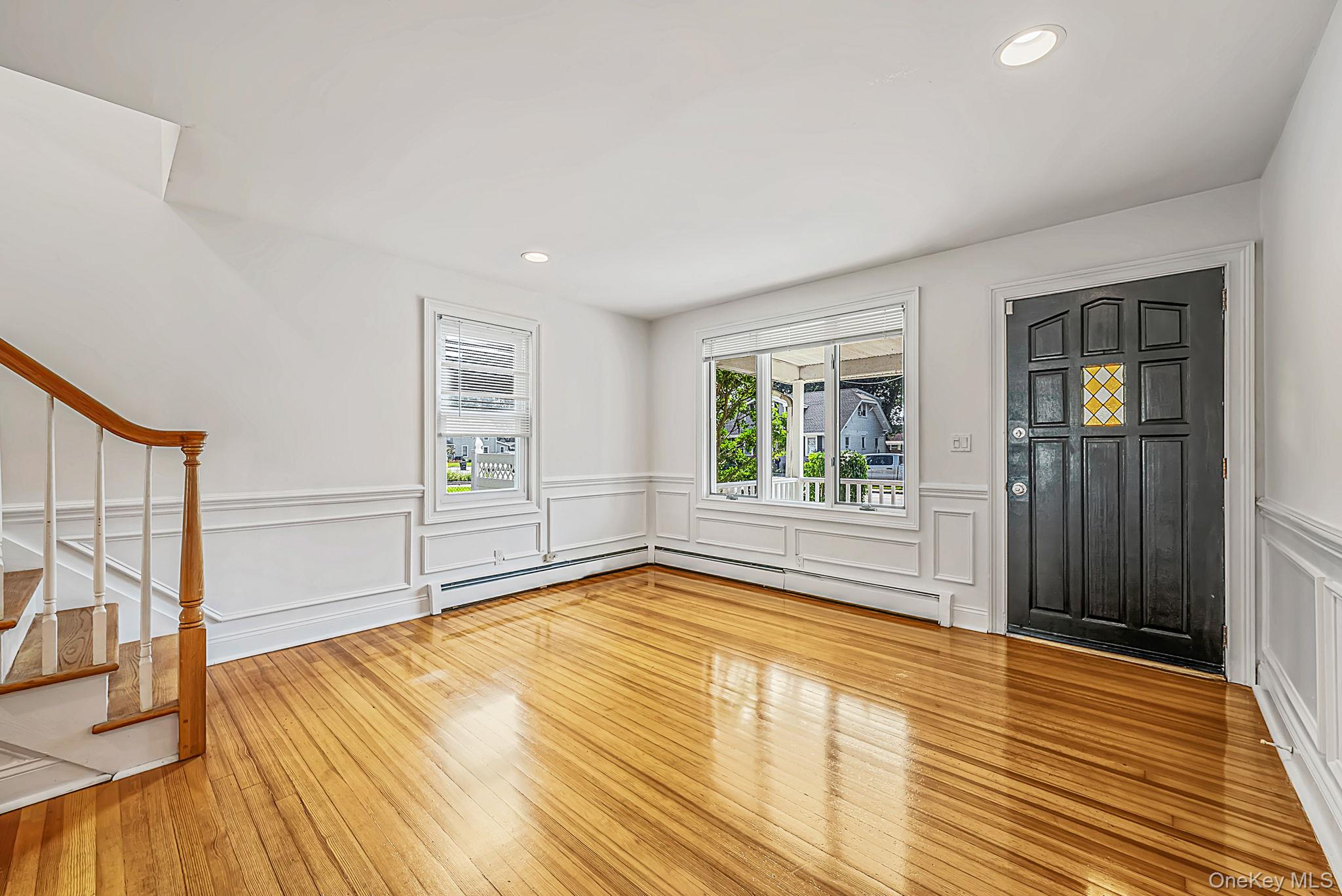245 Greeley Avenue Property Photo 8