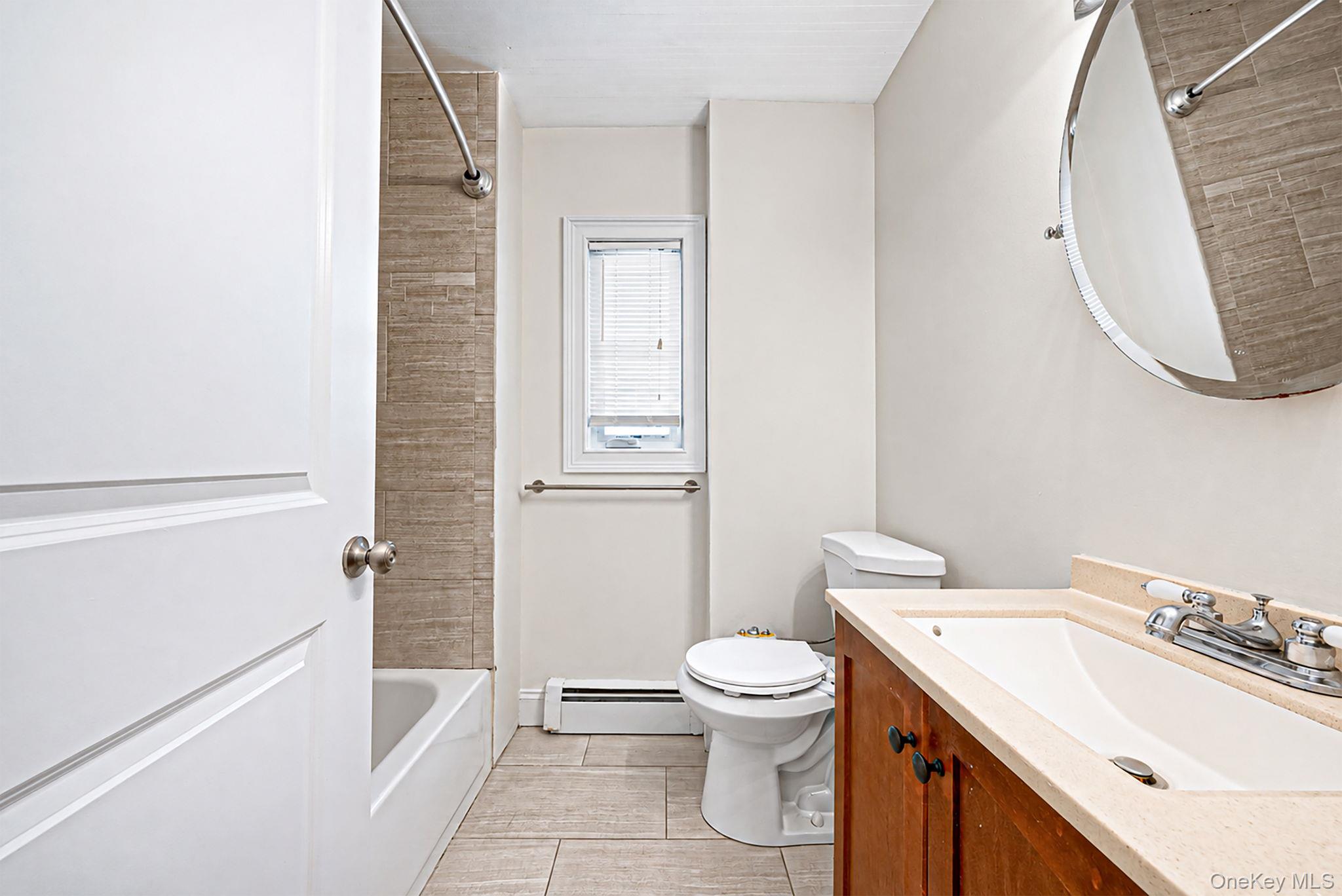 245 Greeley Avenue Property Photo 18