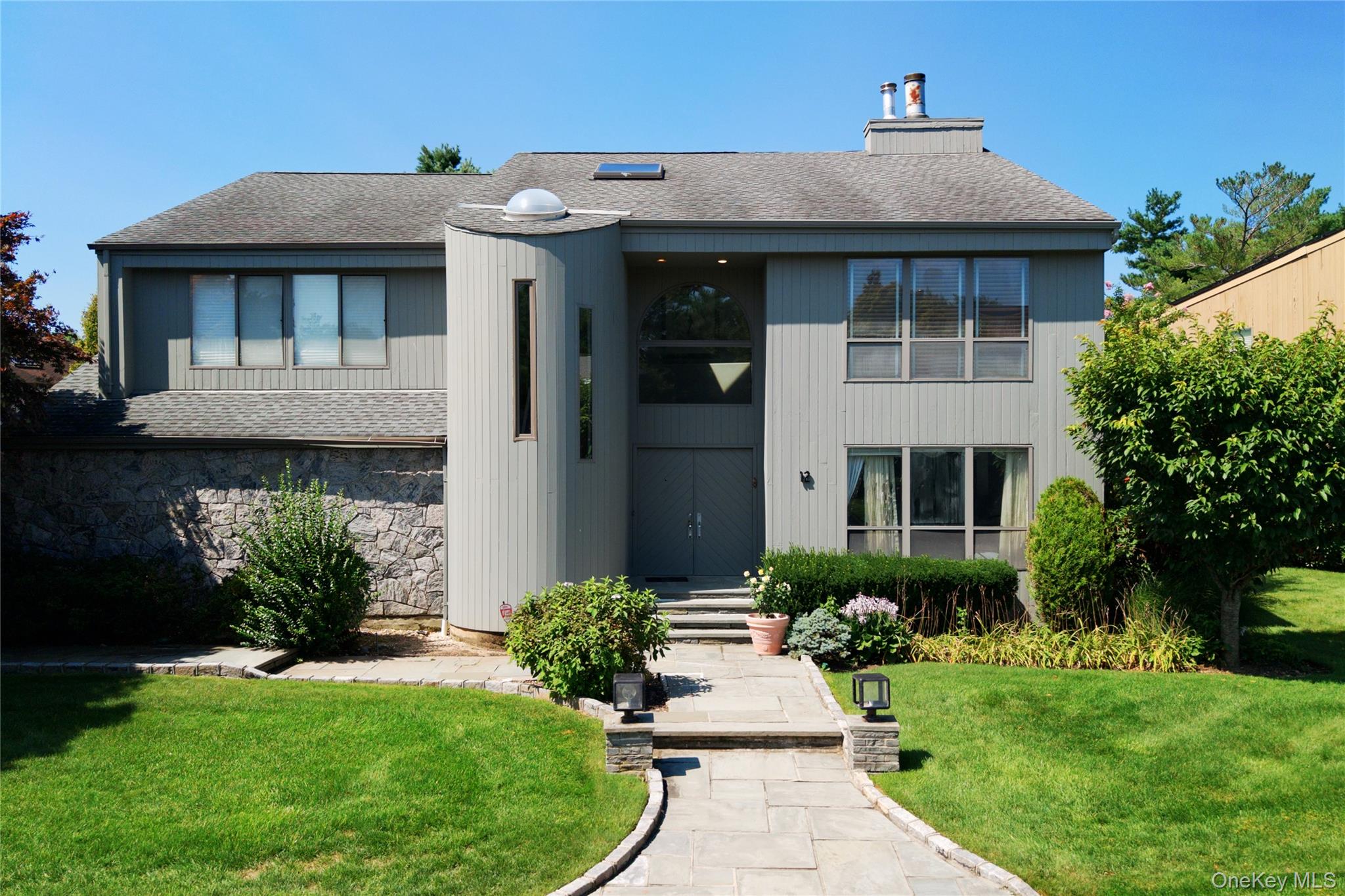 12 Princeton Drive Property Photo 1