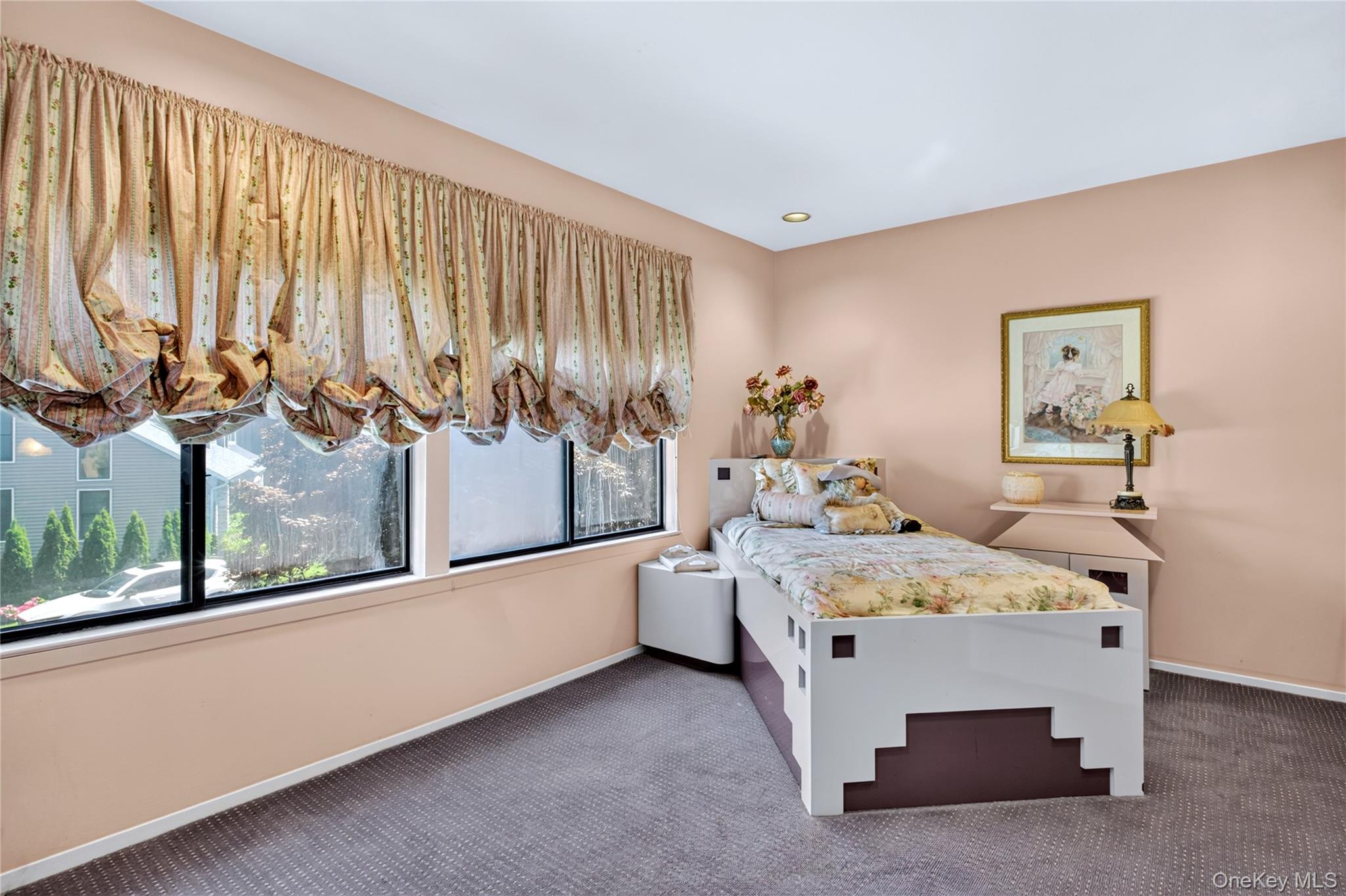 12 Princeton Drive Property Photo 15
