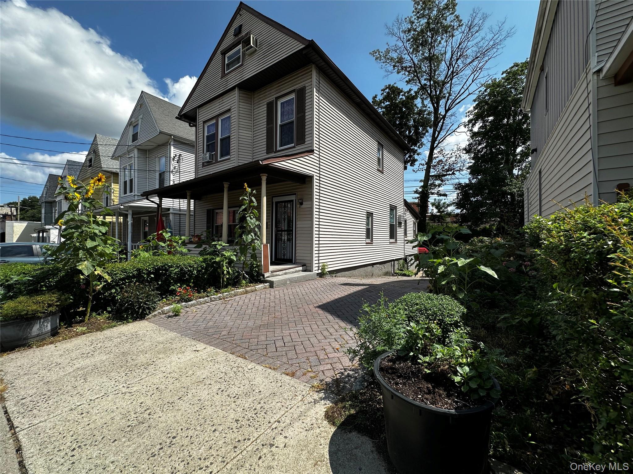44 Claremont Place Property Photo 2
