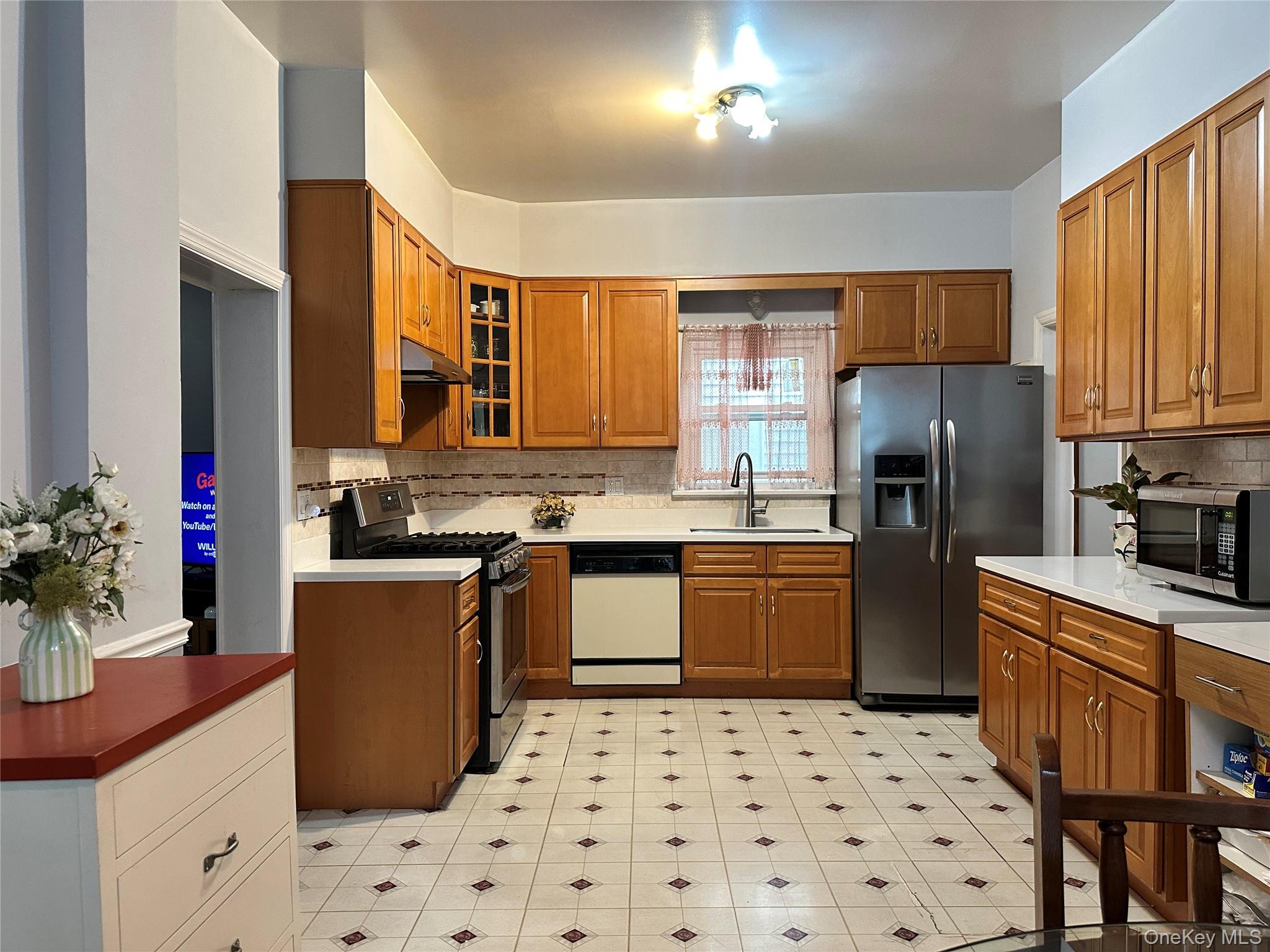 44 Claremont Place Property Photo 13