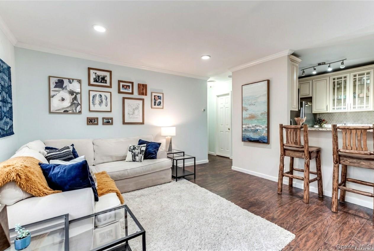 91 Richmond Boulevard 3a Property Photo 6