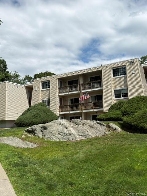 525 Fox Run Lane Property Photo 1