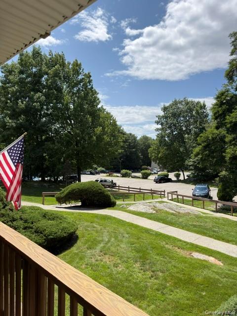 525 Fox Run Lane Property Photo 5